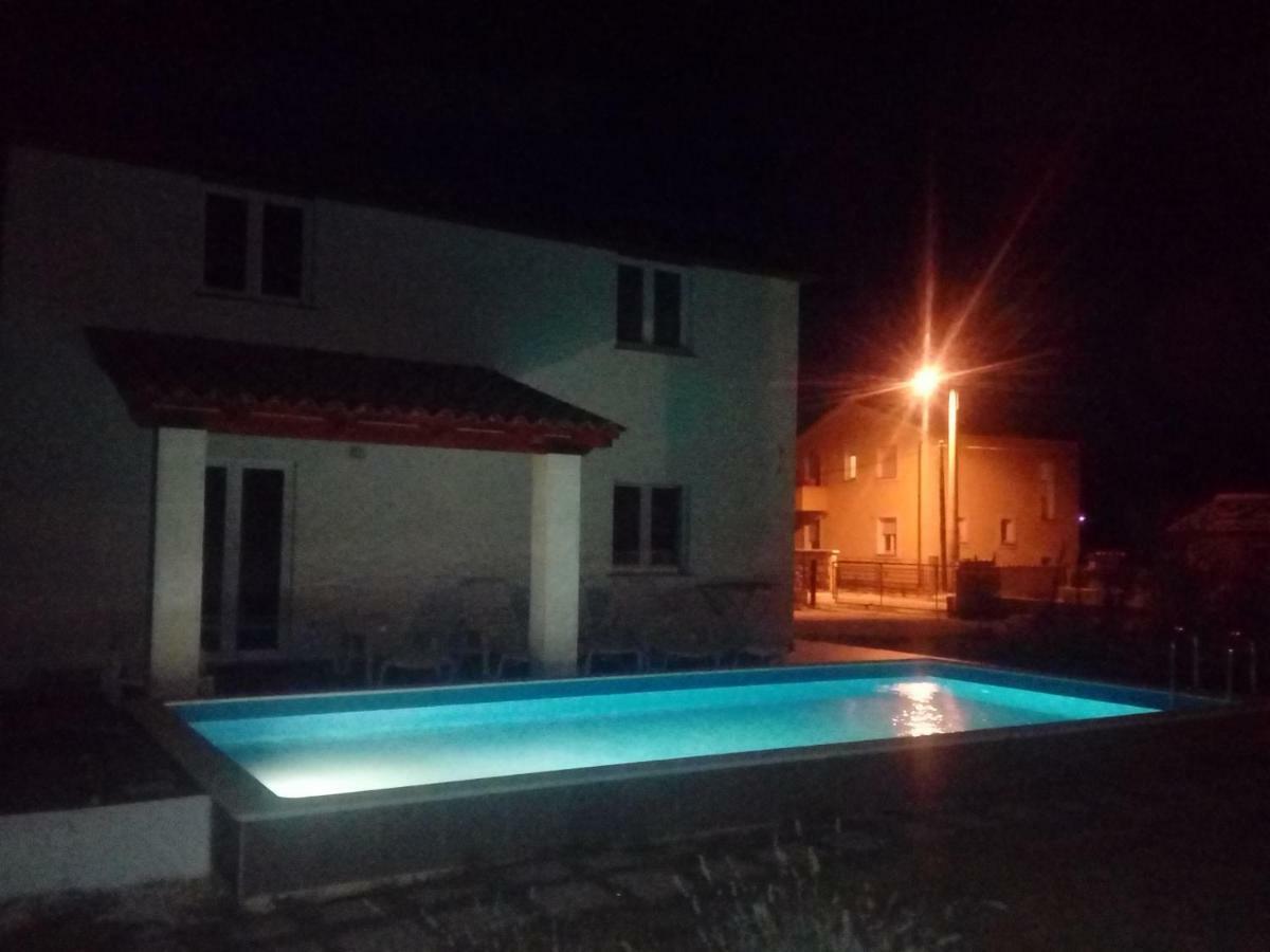 Pool House - Medulin Riviera Leilighet Eksteriør bilde
