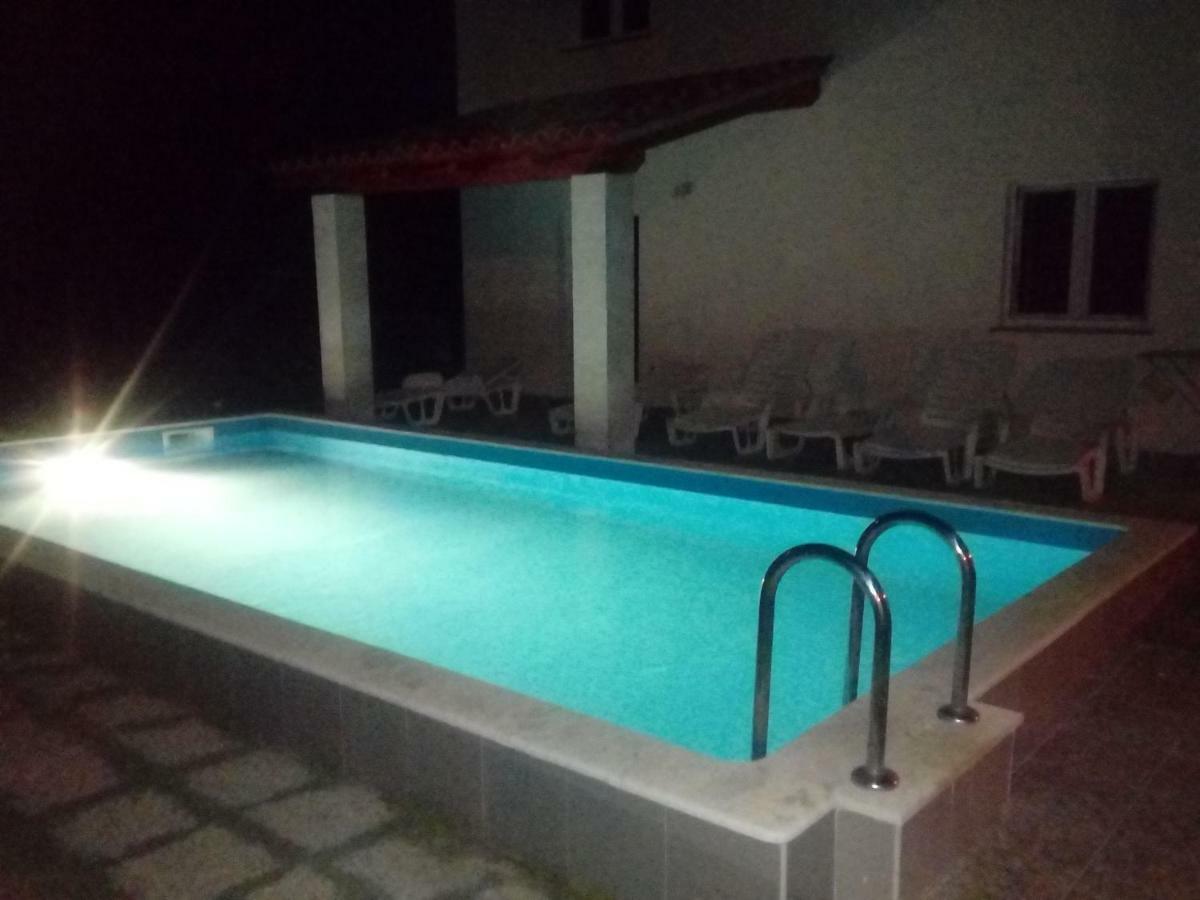 Pool House - Medulin Riviera Leilighet Eksteriør bilde